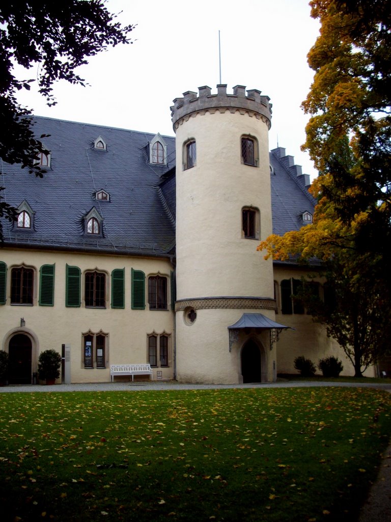 Schloss Rosenau by holger mohaupt