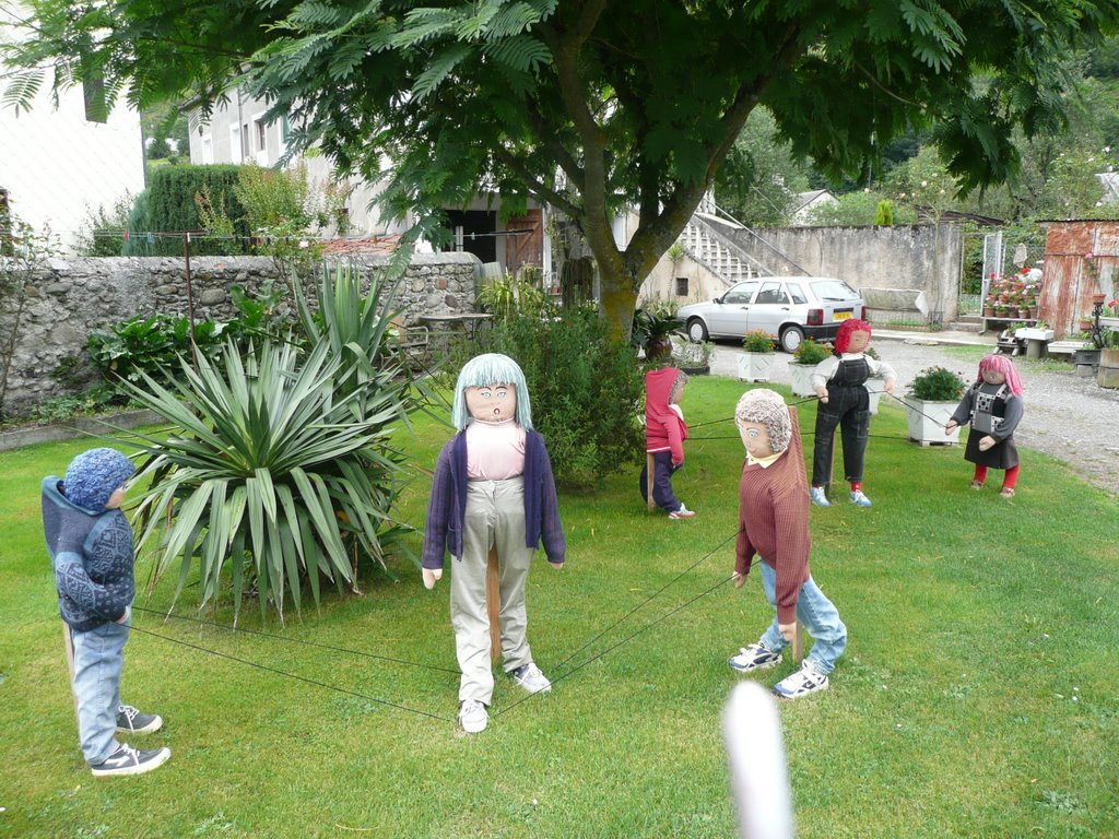 Campan : les mounaques de la fête des mariolles16 by Maryse Trezy