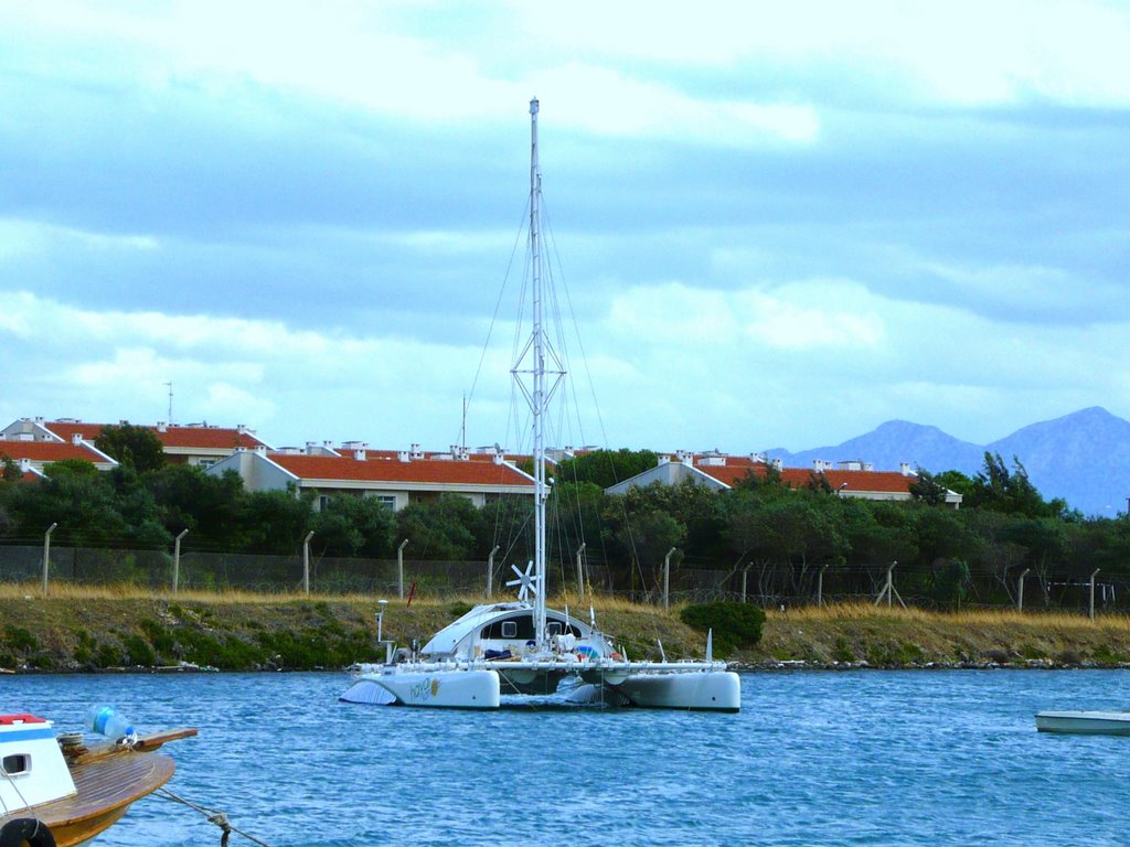 Güvendik, 35430 Urla/İzmir, Turkey by ihsan özardıç