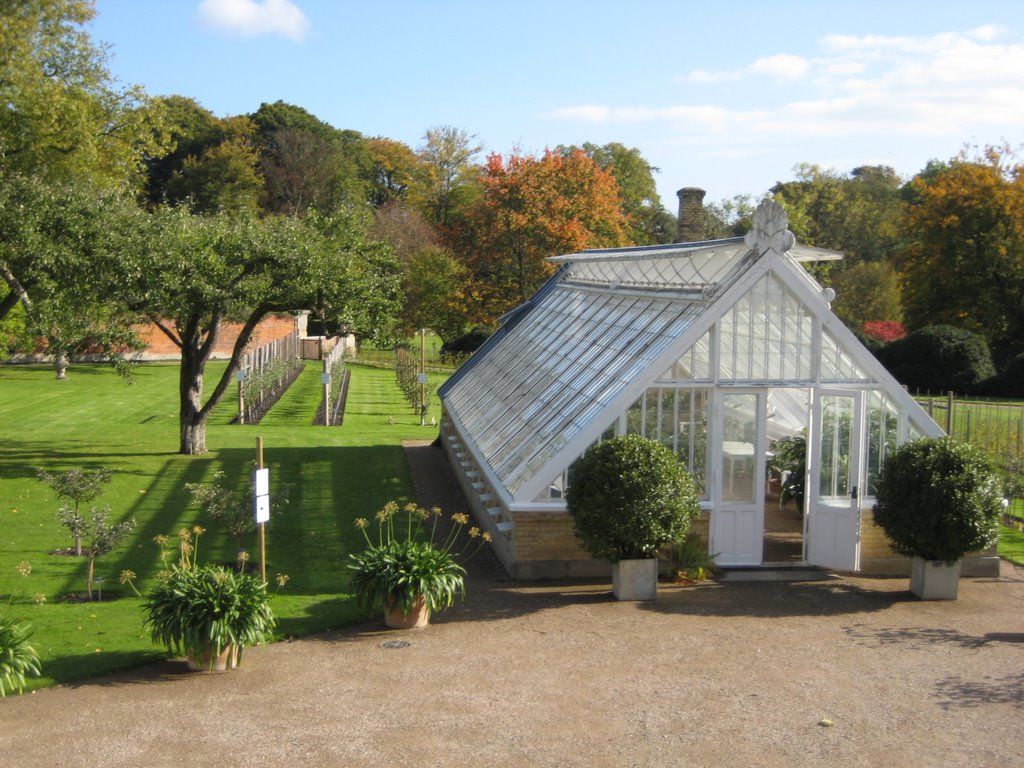 Conservatory by Lars Østergaard