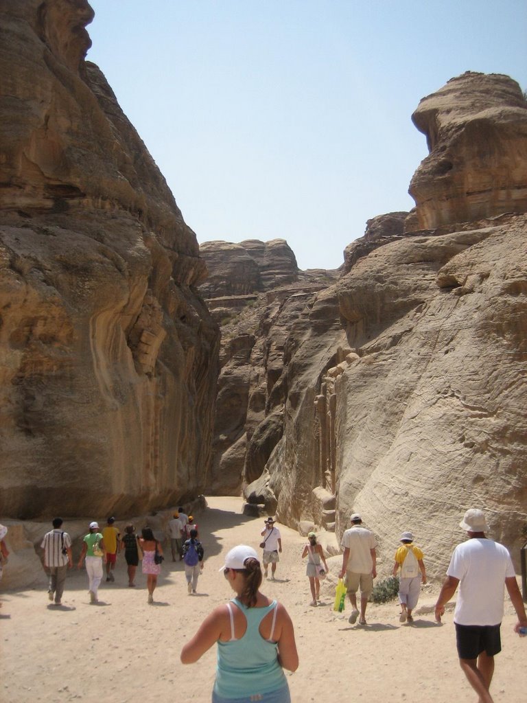 Petra District, Jordan by Pavel Sinitsyn