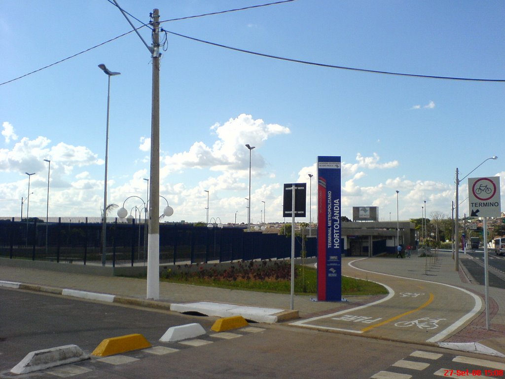 Terminal Metropolitano de Hortolândia by Paulo Humberto