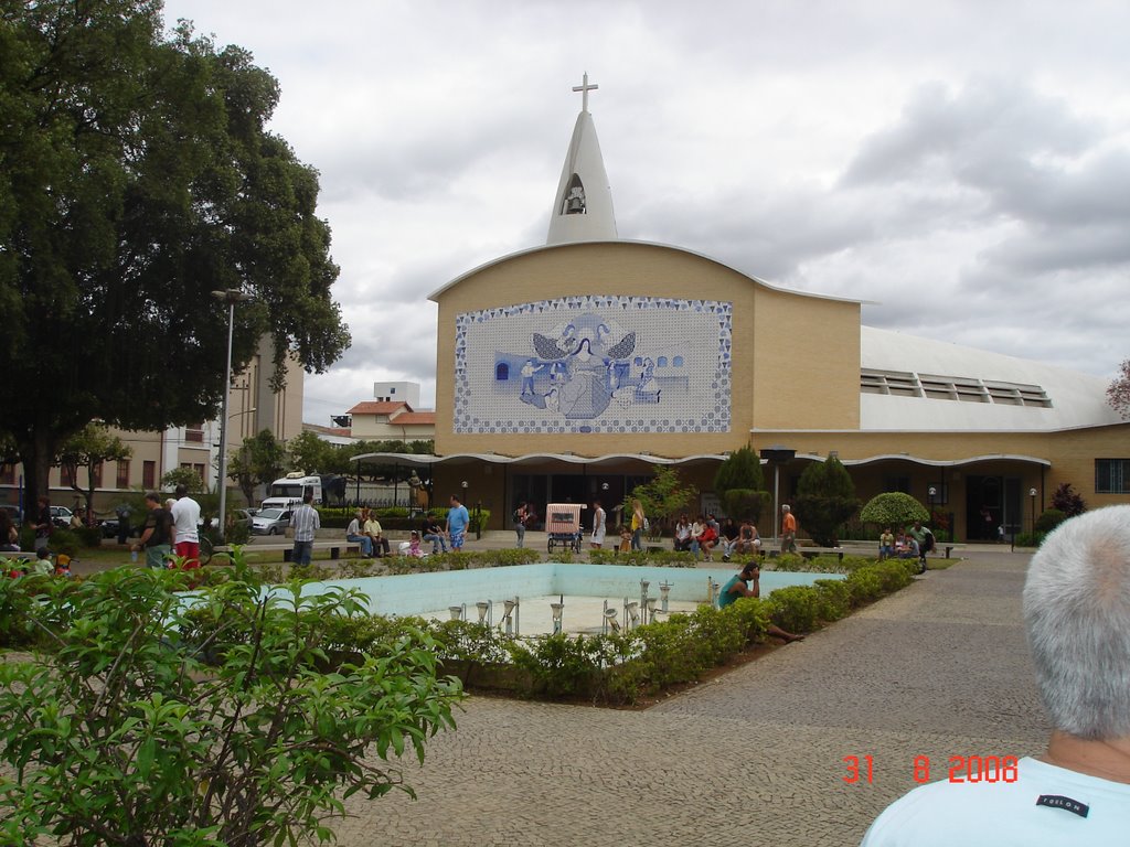 Igreja Santa Rita de Cássia by Marcio Cotrim