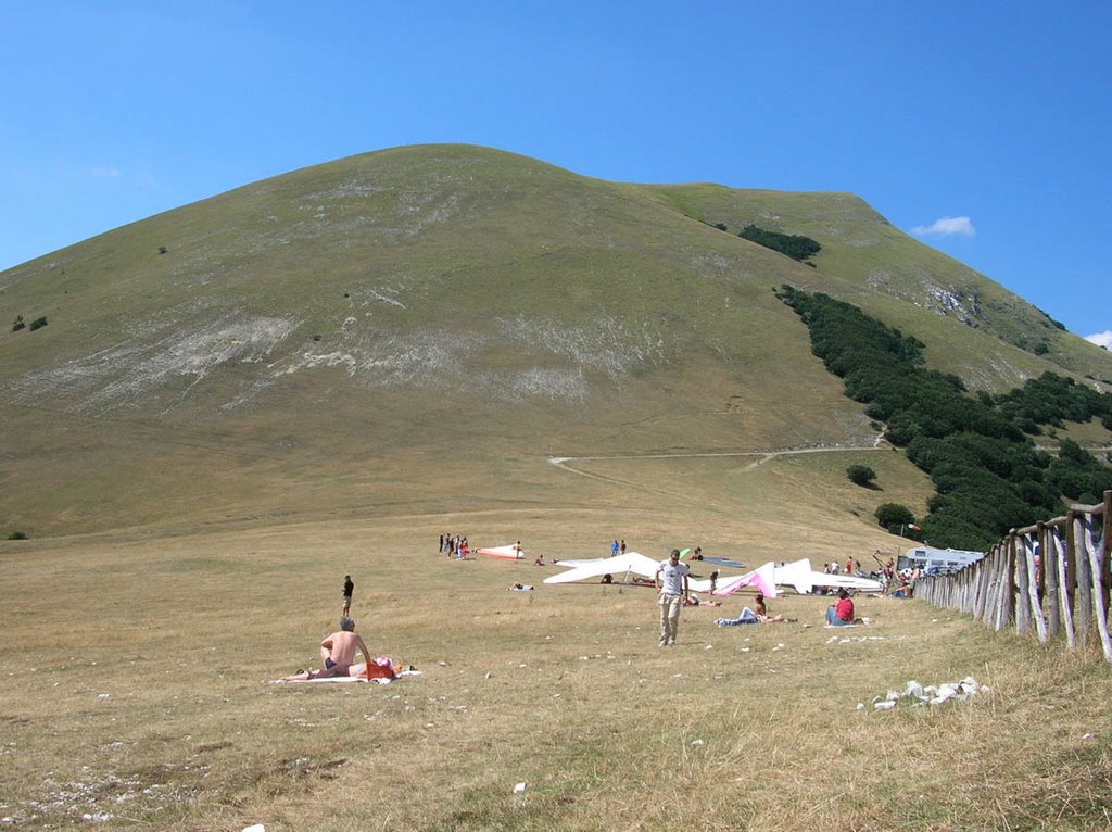 Monte Cucco - campo volo by e_kappey