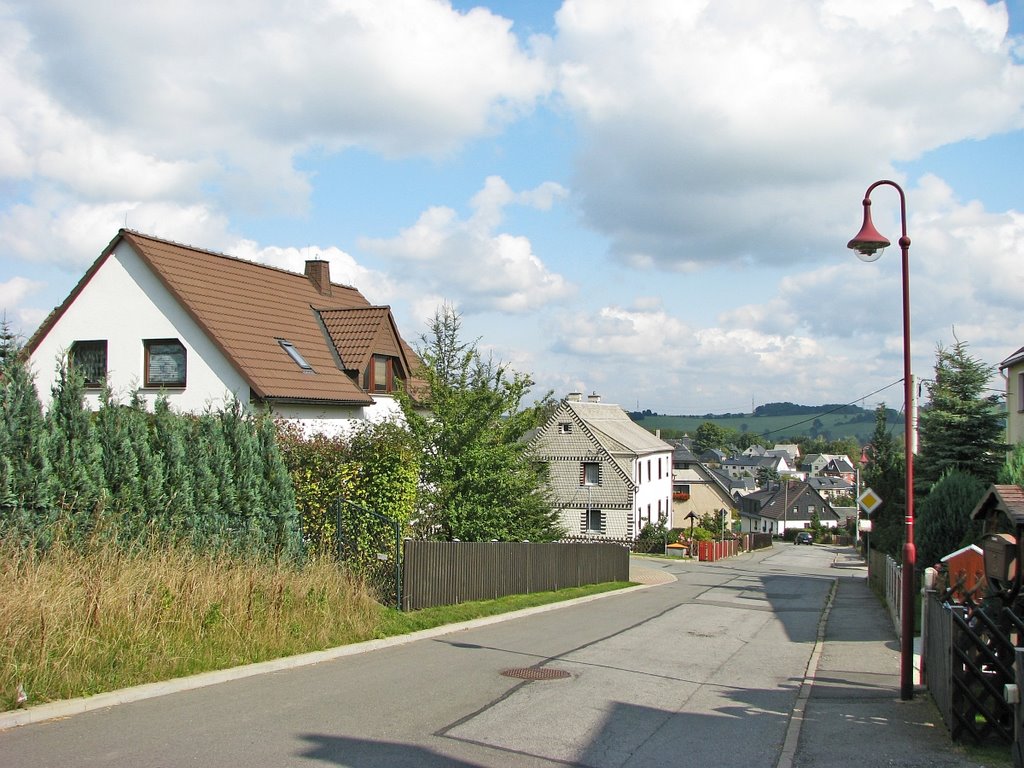 Ehrenfriedersdorf - Adolf-Damaschke-Straße by Rudolf Henkel