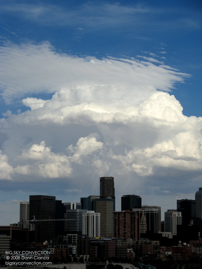 2008 - July 26th - 23:37Z - Looking ESE - Convection east of the city. by Dann Cianca