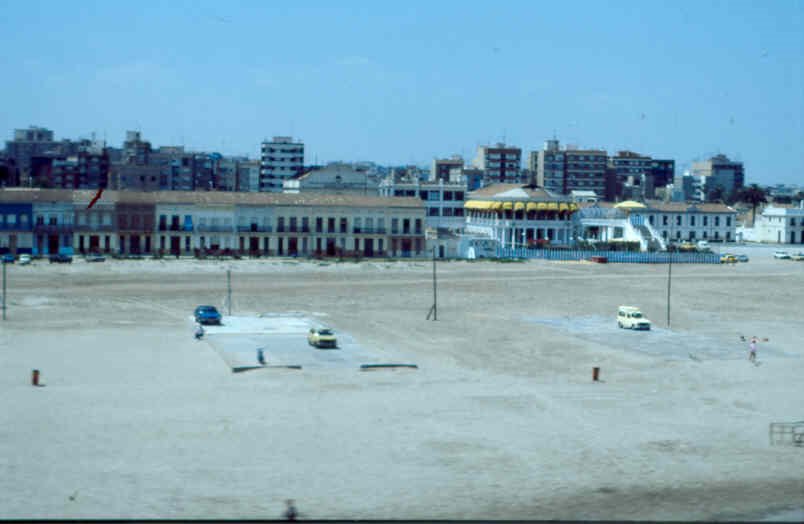 VISTA DE LAS TERMAS VICTORIA - CASAS PAVIA - PLAYA DEL CABAÑAL - VUELO HELICOPTERO 1986 by elrec