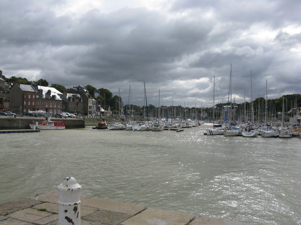 L'avant port by jean-claude Baïsse