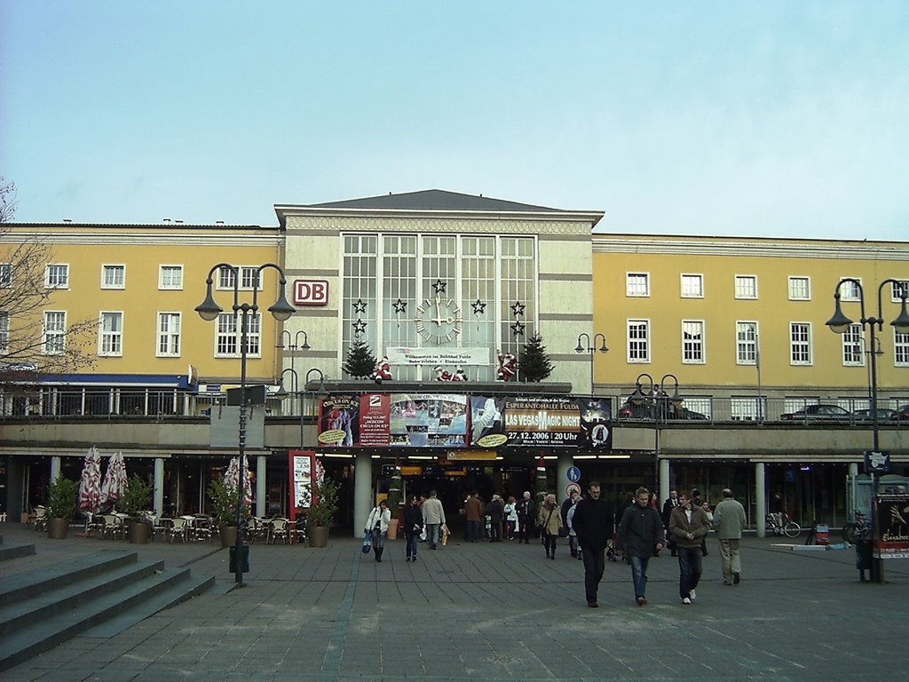 Fulda,Hauptbahnof Nov.2006 by de Pourquery Franz