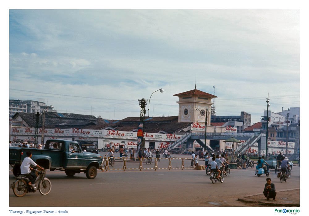 Đường - Trần Hưng Đạo - Street (Ngày Xưa) by Ngày Xửa Ngày Xưa