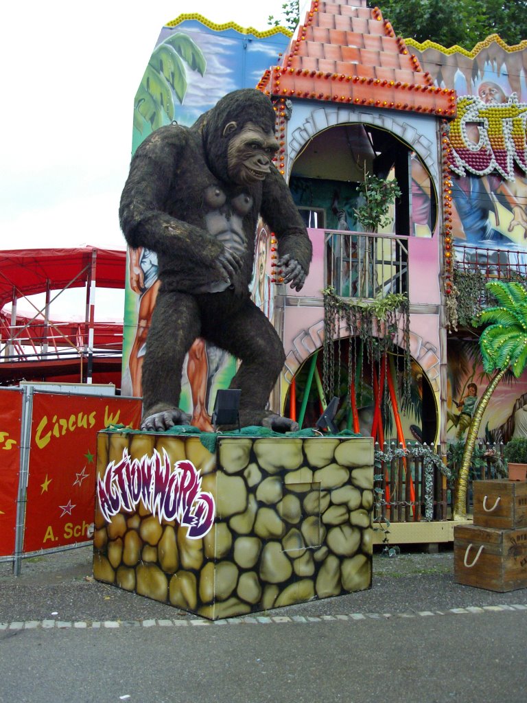 Cannstatter Wasen, King Kong by ©schw@bendude