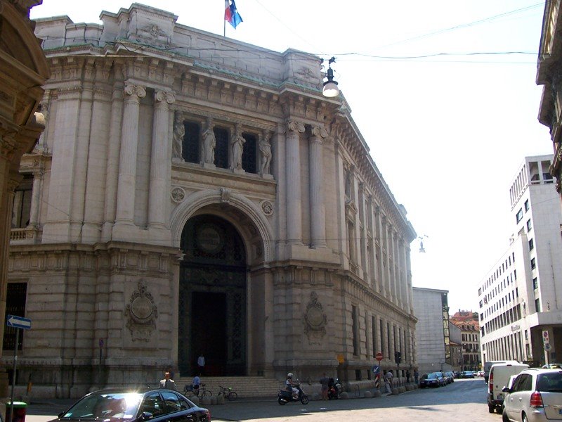 Milano - Palazzo della Banca d'Italia by MarkusMark