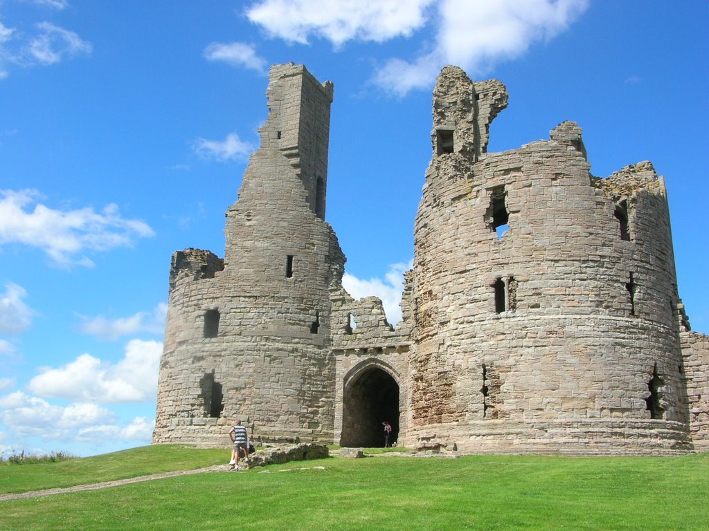 Dunstanburgh Castle, Craster, UK by Paul Baranowski