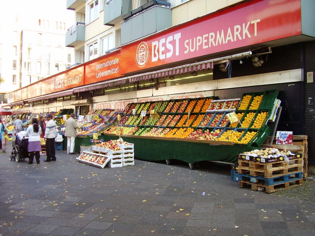 Türkischer Supermarkt by Christian Bl.