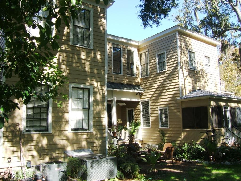 608 North Street House - Backyard by Nathan Christmus