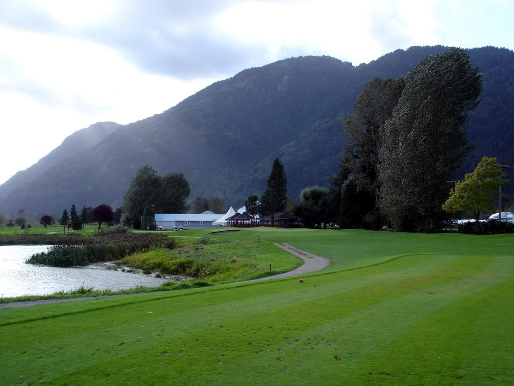 Royalwood Golf & RV Resort, Hole 18, Par 3, 159, yds by ©dyakimec