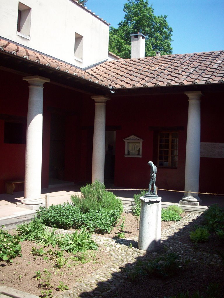 Roman House, Interior Court, View to North-East by mondaychild