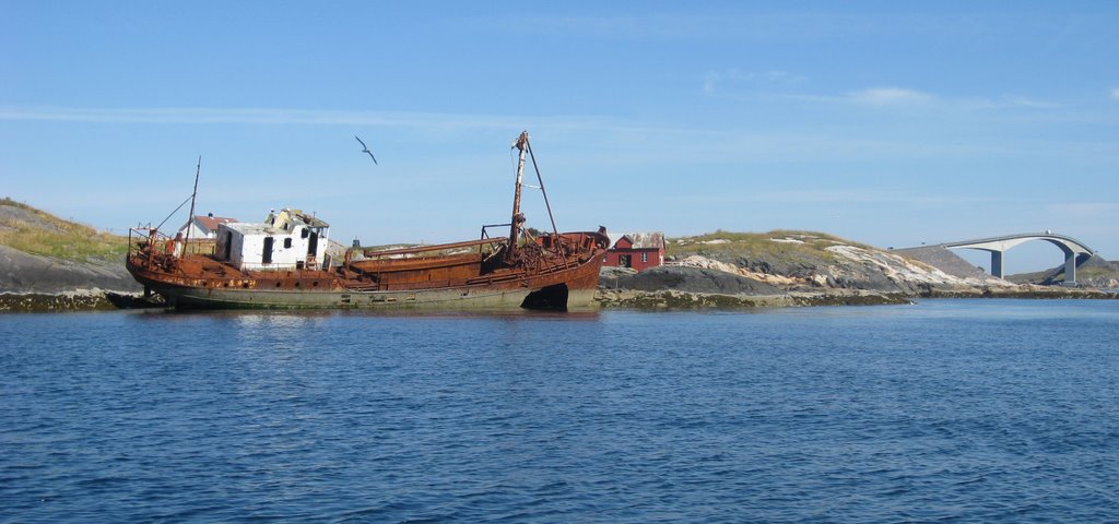 Shipwrack at the Atlantic Road by Jørgen Eide