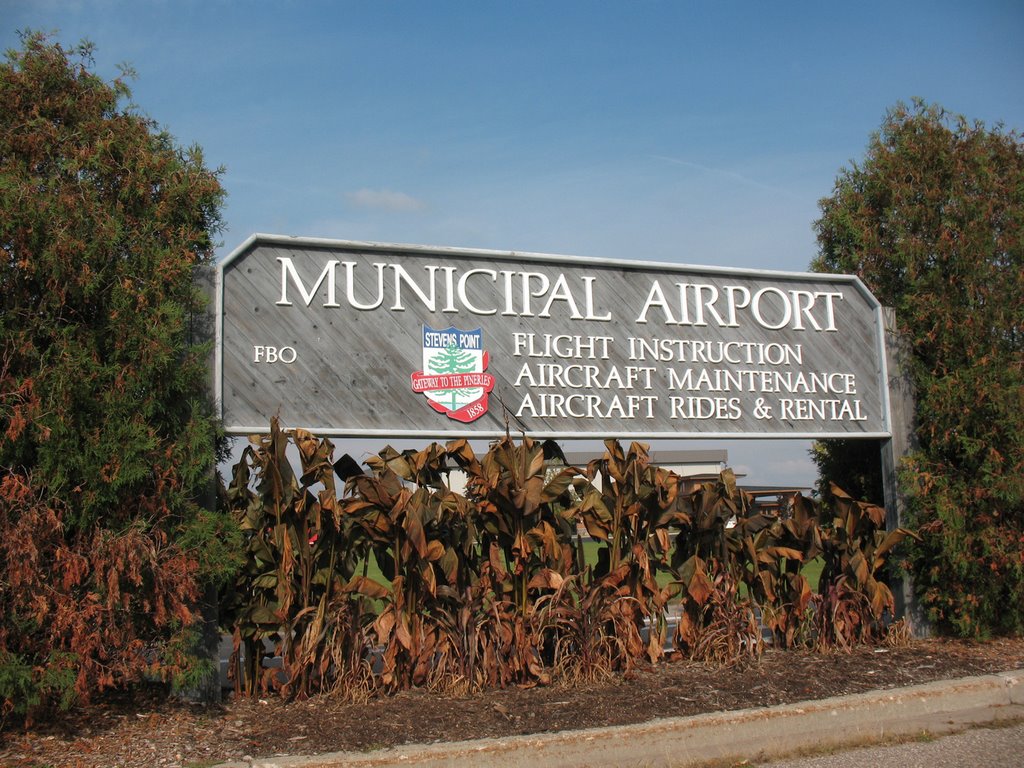 Stevens Point Municipal Airport by taanerud