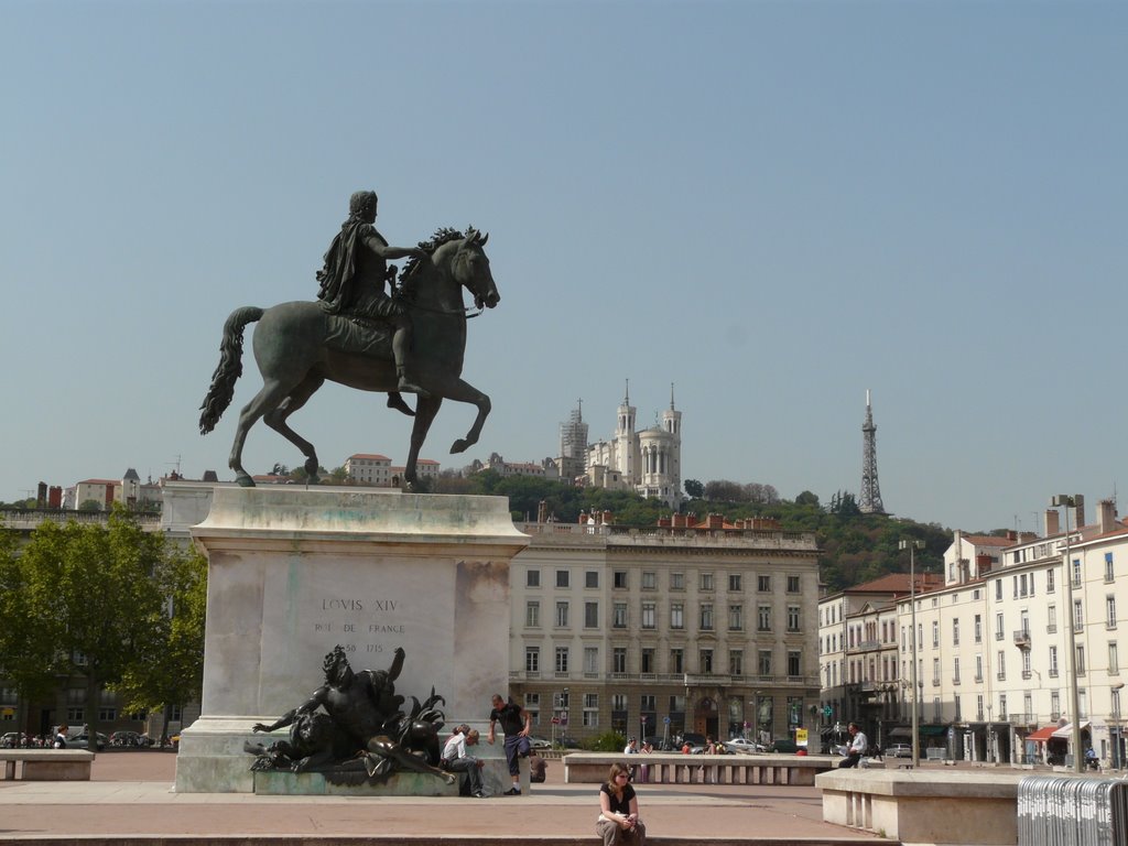 Place bellecourt by Dominique Mathieu