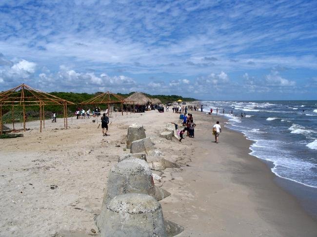 Unnamed Road, El Bluff, Nicaragua by rafatortu