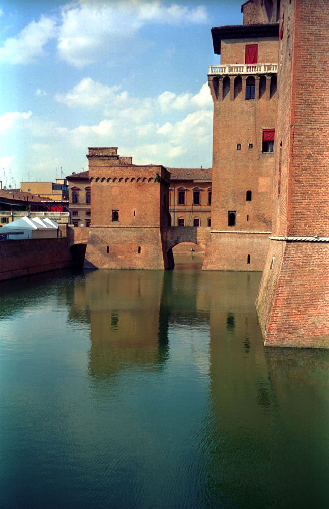 Castello di Ferrara by giuseppe di pietrant…