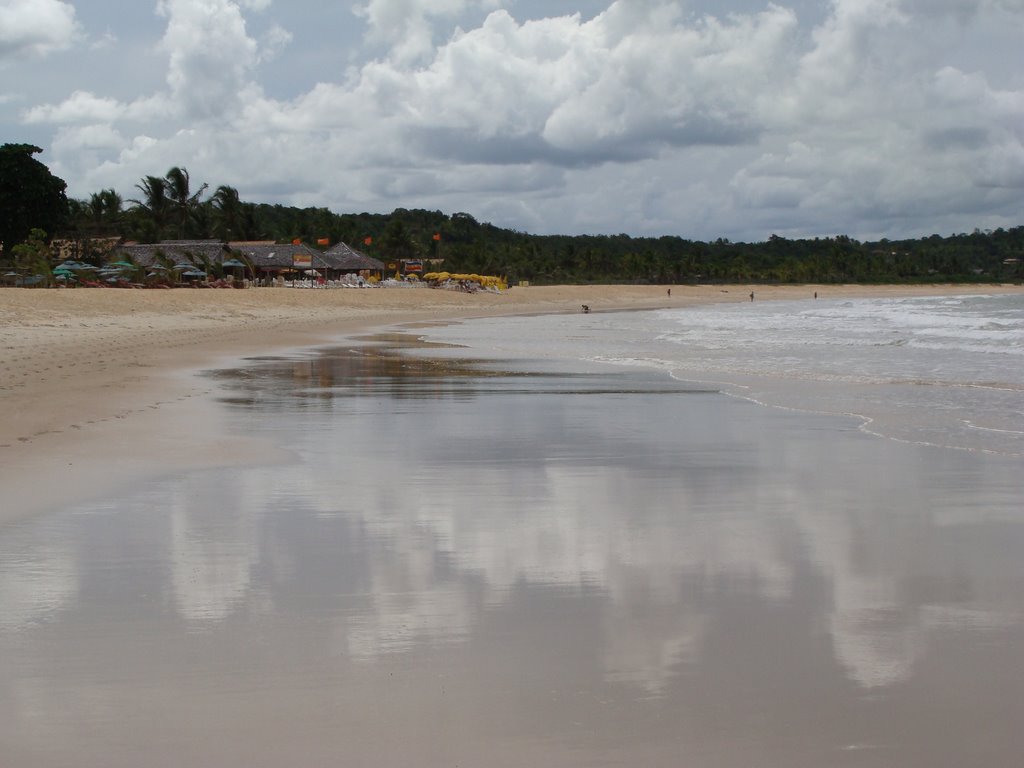 Praia dos Nativos - Trancoso by Rafael Verlangieri