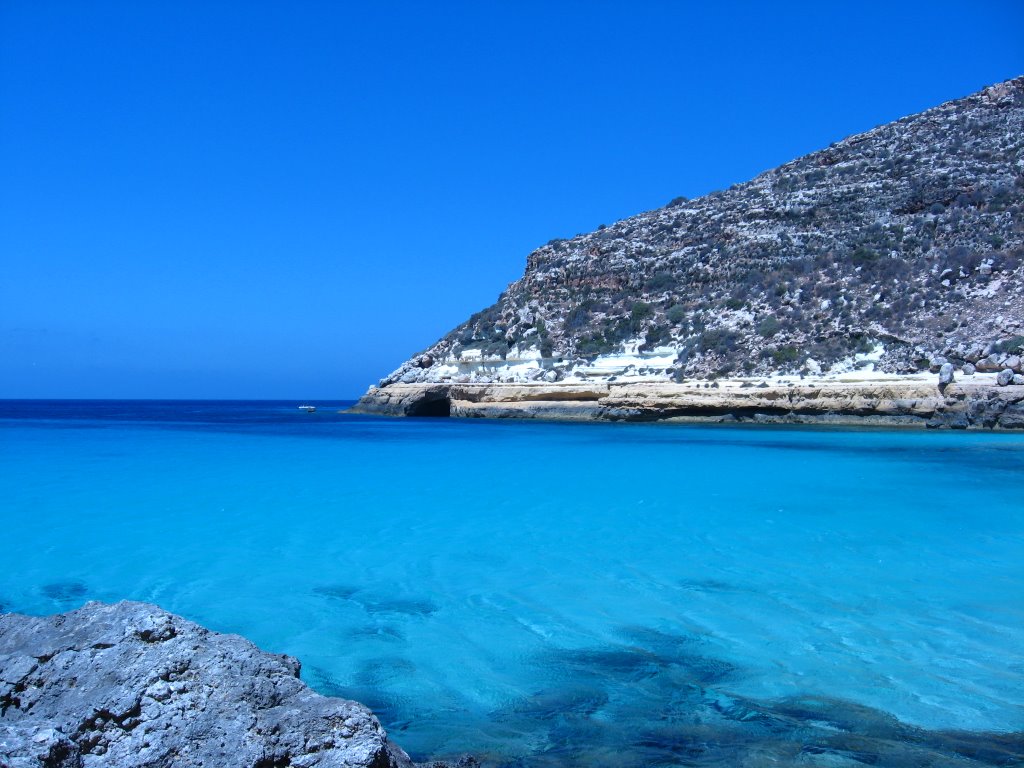 Cala Pulcino al mattino by davideazn