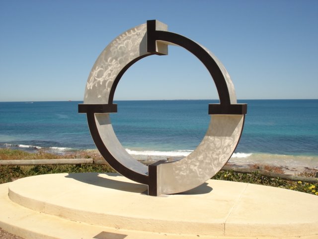 Sculpture by the sea by Grub