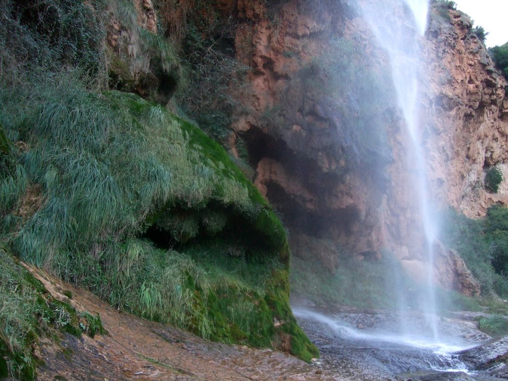 Navajas, 12470, Castellón, Spain by carlosnow