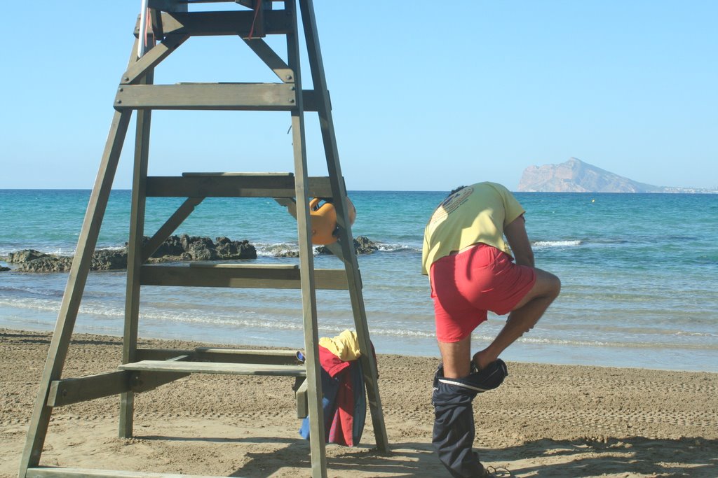 Poste de surveillance - Calpe by Parisot Martine