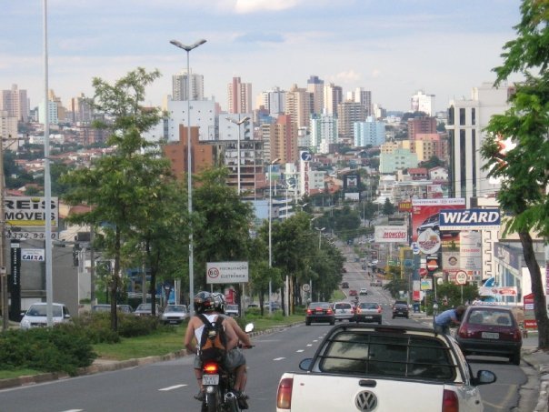 Av. Antônio Carlos Comitre by Vinas