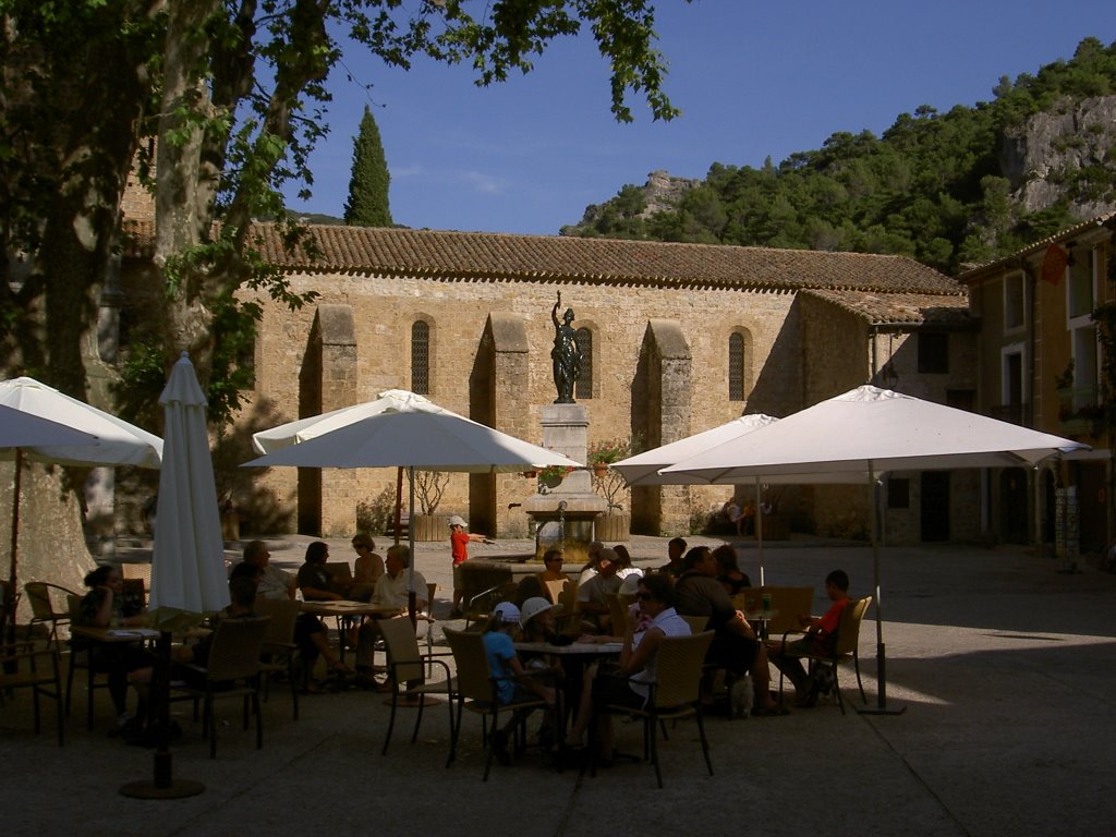 Place de l'Abbeye by Franck.M