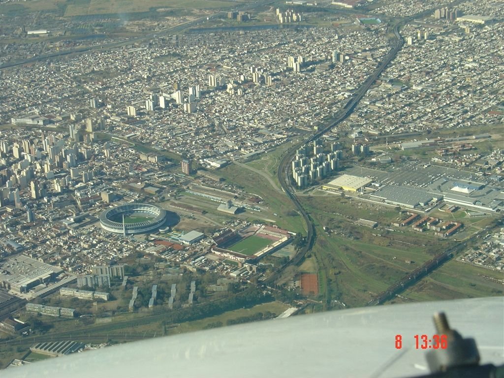 Racing Club e Independiente, Avellaneda-Argentina by Adolfo de La Carlota-CBA-Argentina