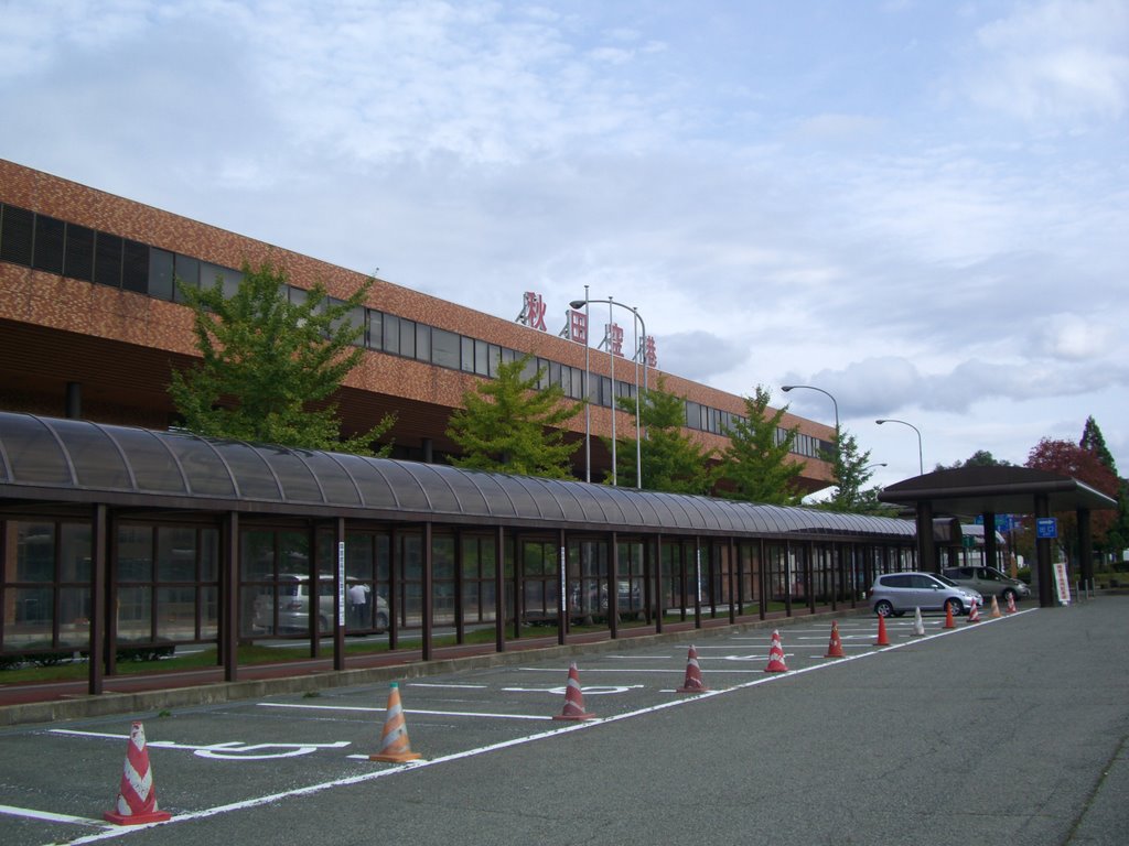 Akita airport by chicochico