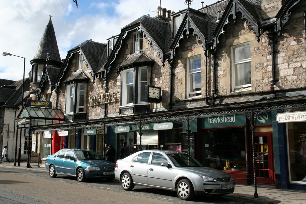 Atholl Road, Pitlochry by 陳建昌  Chien-Chang Che…