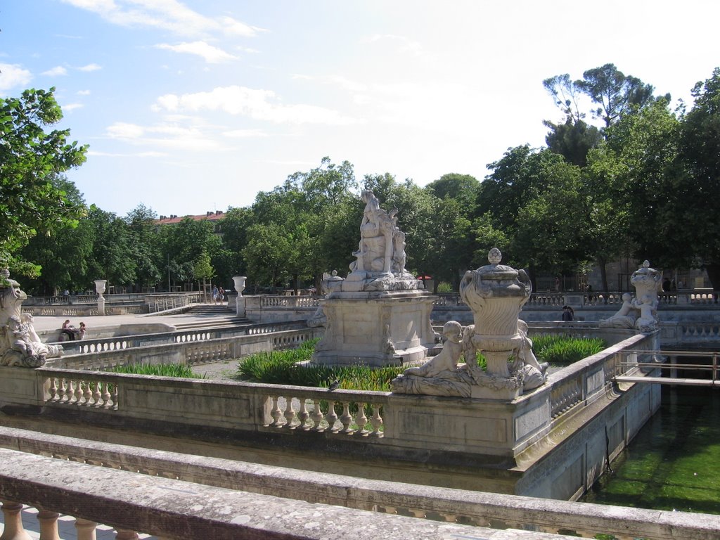 Jardines de la Fontaine, Nimes by harisman712