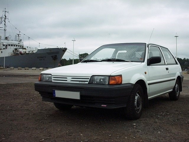 NISSAN Sunny N13 Diesel LX - Rostock by www.trigonal.de