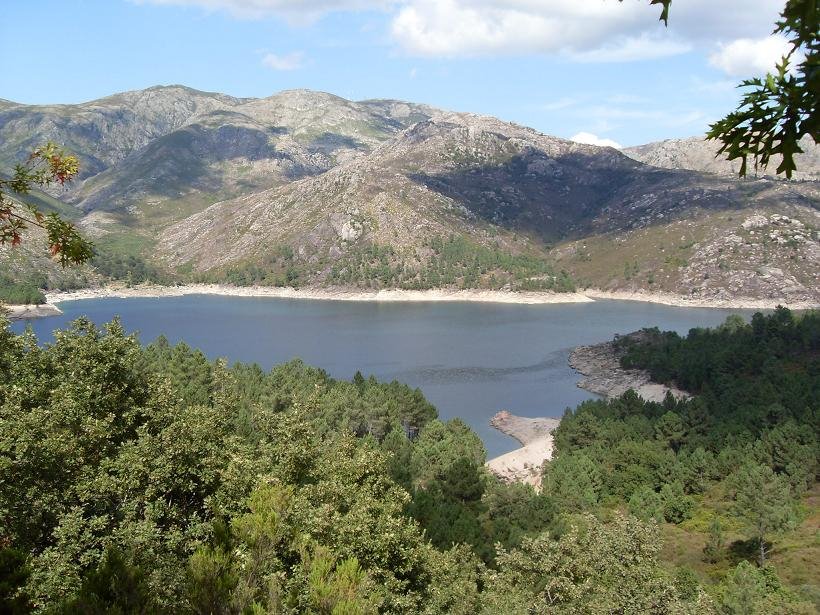 Barragem de Vilarinho de Furnas (Geres) by Dragao99