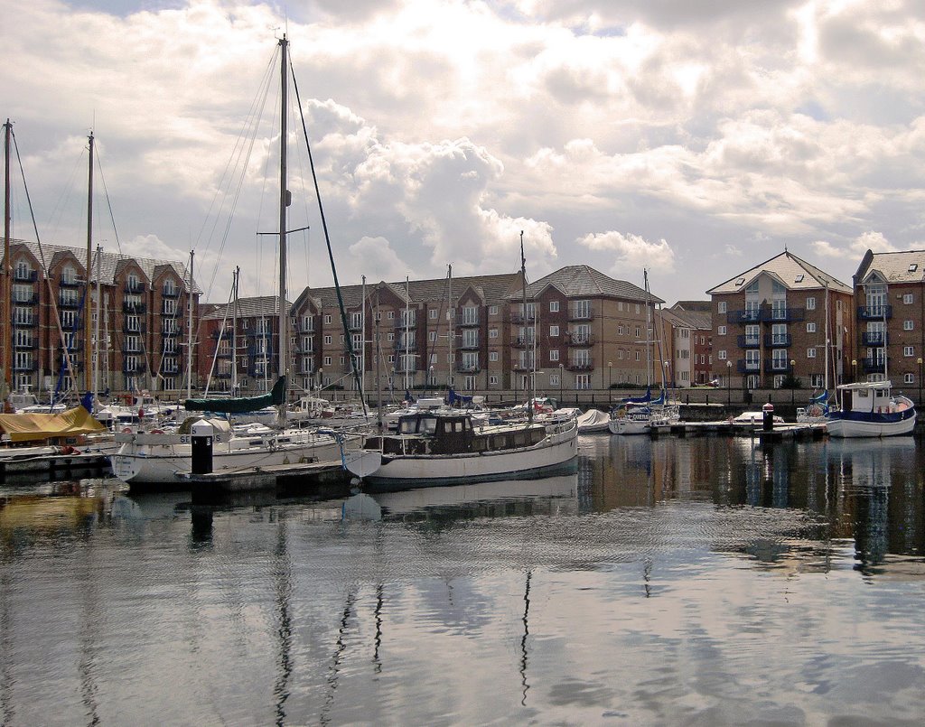 Hartlepool Marina by Topseee