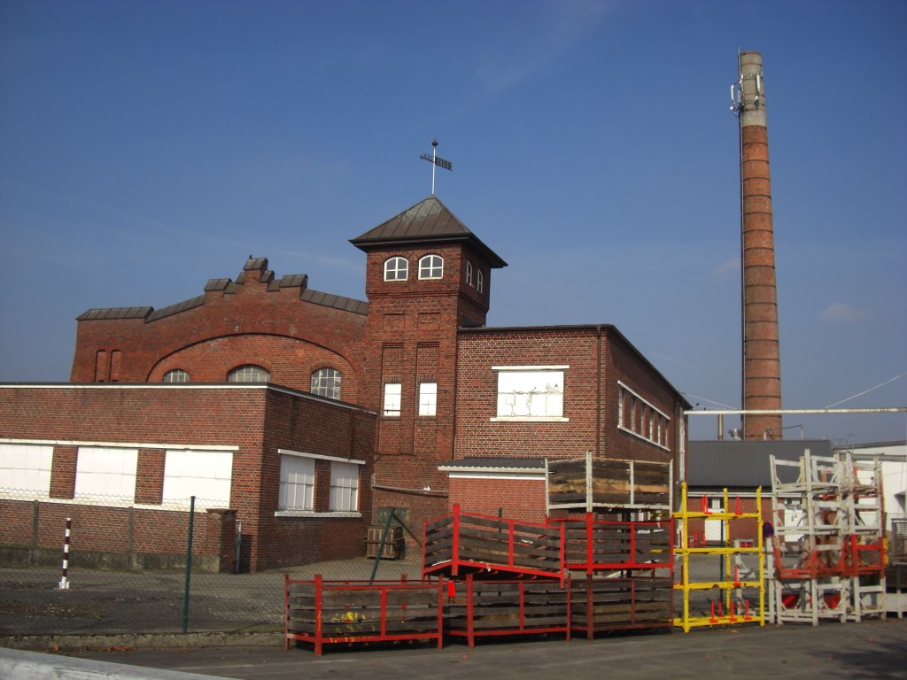 Industriebetrieb mit alter Fassade an der l 608 Breul by Stadtlohn