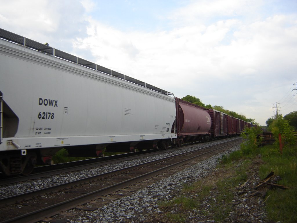 CP Train Summerhill by applegathc