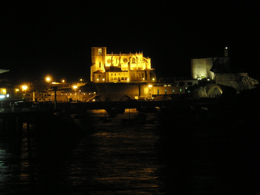 Castro urdiales by castizo