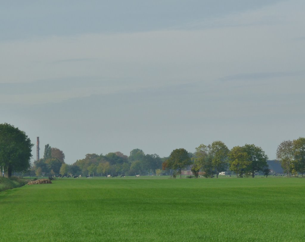 Garrelsweer richting Winneweer by Engelien Haverkate