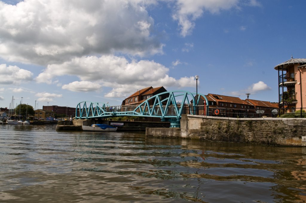 Waterfront, Bristol by Steve Hey