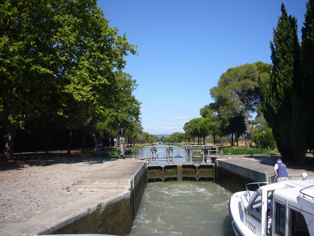 Canal de Jonction, Ecluse de Truilhas (rs) by booh