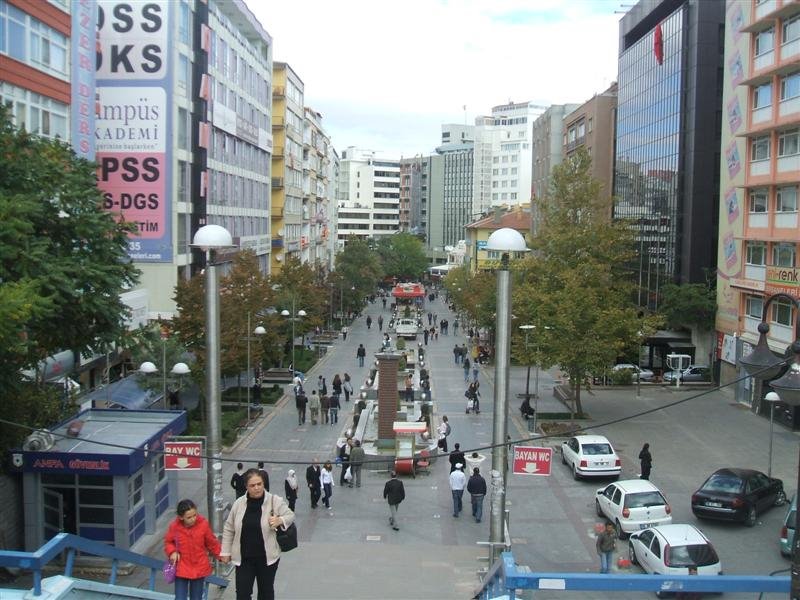 İZMİR CADDESİ by HÖcal