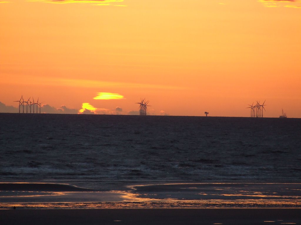 Sunset of the windfarm from Cleveleys by Herbie1010