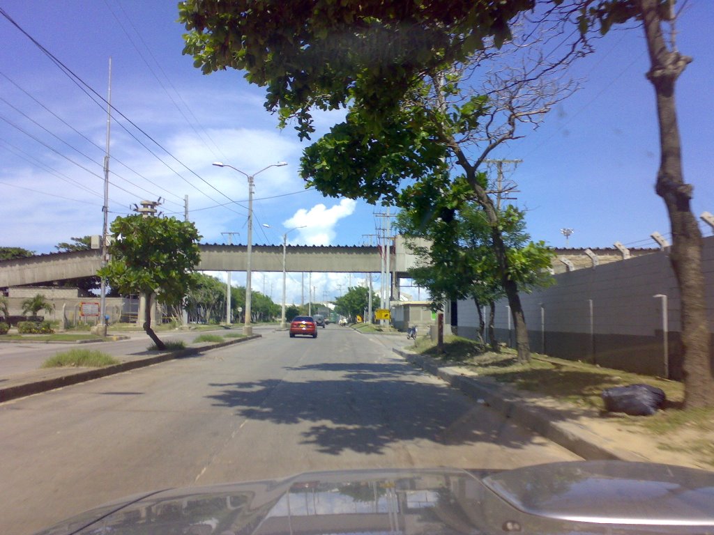 Via 40 Sector de Cementos Caribe - Barranquilla. by Ed.Me.Mo.