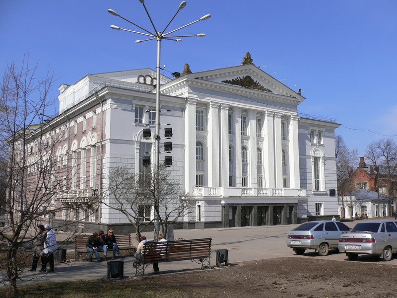 Perm opera theater by Prokhor Shuchalov